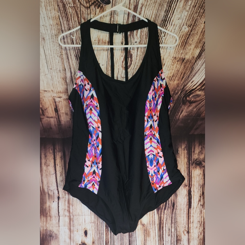 Catalina Women's Black and Multicolor Swimsuit